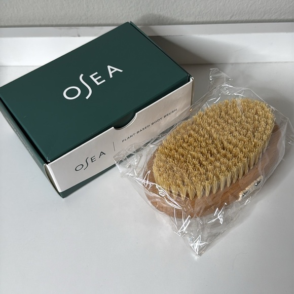 Osea Plant-Based Body Brush NWT - Picture 2 of 2
